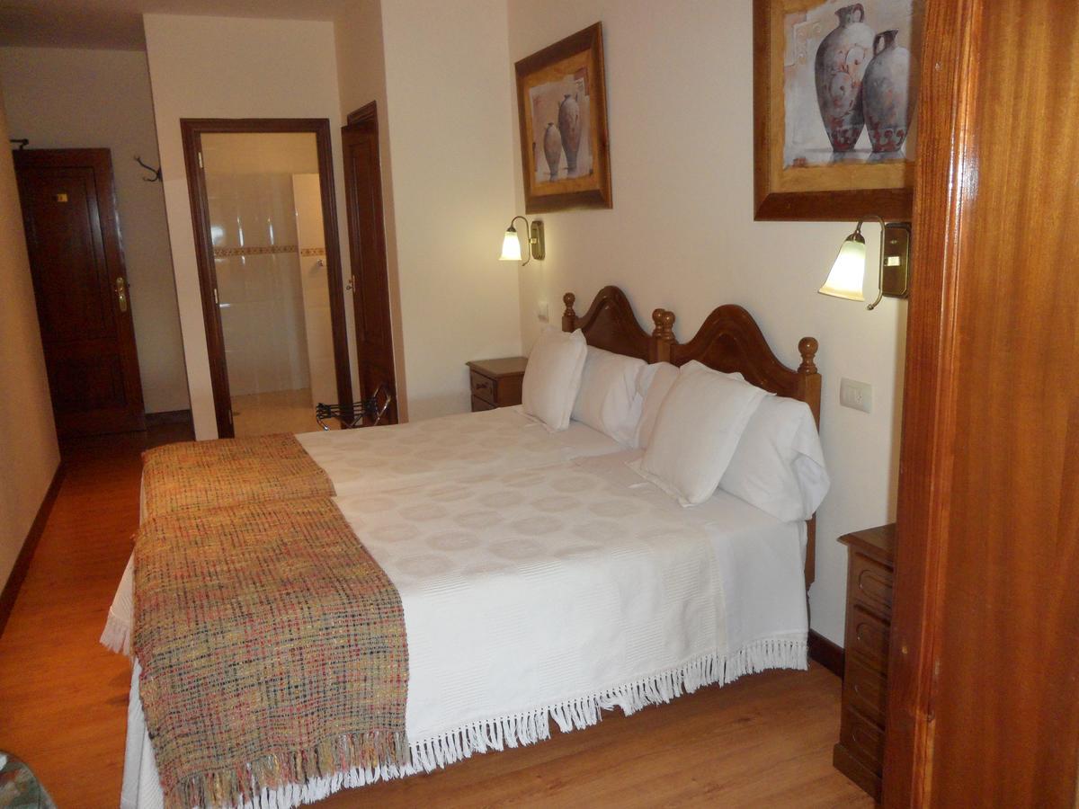 Hotel Avenida Baiona Сабарис Экстерьер фото